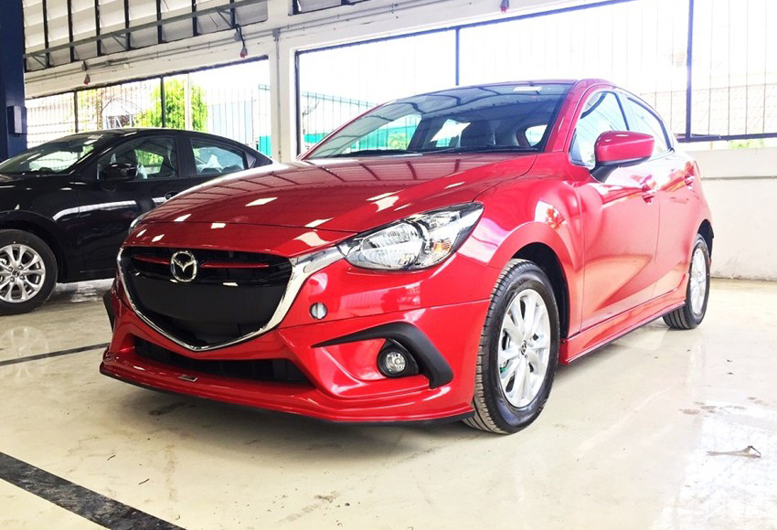 ชุดแต่ง Mazda2 2015-2019 SMT 4และ5ประตู